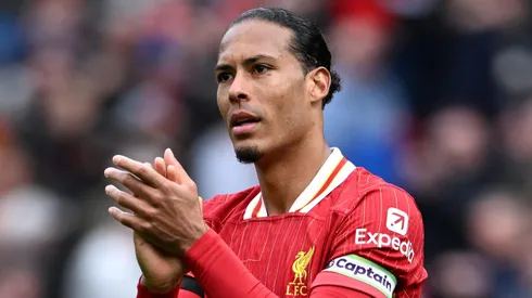 Zagueiro holandês do Liverpool, Van Dijk foi ligado ao Real Madrid, mas Fabrizio Romano informou que ele quer permaencer. (Foto: Justin Setterfield/Getty Images)