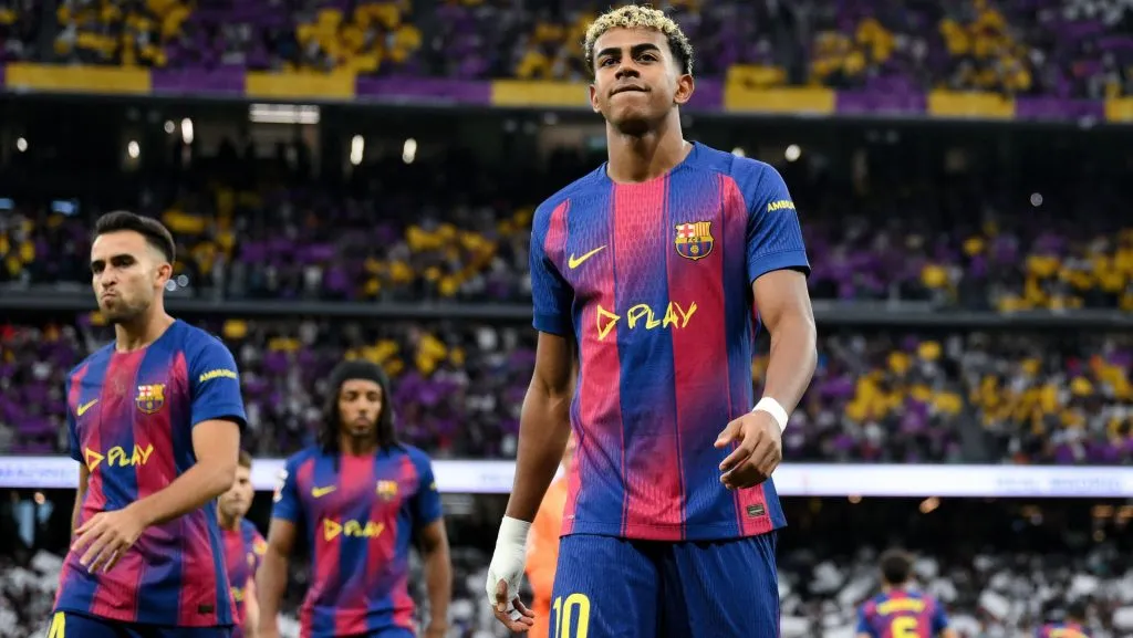 Lamine Yamal antes da partida da LaLiga. Foto: David Ramos/Getty Images