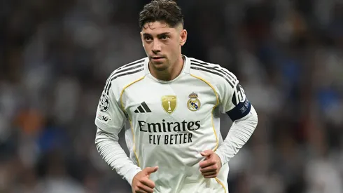 Fede Valverde questiona postura defensiva do Real Madrid em derrota. (Photo by Denis Doyle/Getty Images)