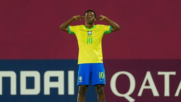 Gabriel Mec com a Seleção Brasileira sub-17 (Nelson Terme/CBF)