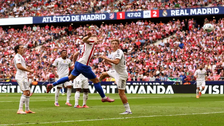 Atlético de Madrid e Real Madrid em partida da La Liga - Florencia Tan Jun / Getty Images