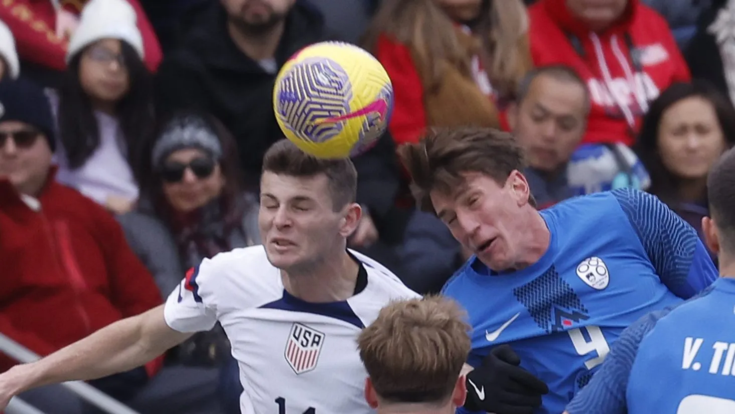 Andrés Vombergar durante amistoso entre Eslovênia e Estados Unidos (Foto: Ronald Cortes/Getty Images)