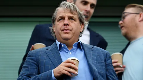 Dono do Chelsea, Todd Boehly, manifesta interesse na compra do Santos por meio do grupo BlueCo. (Foto: Shaun Botterill/Getty Images)