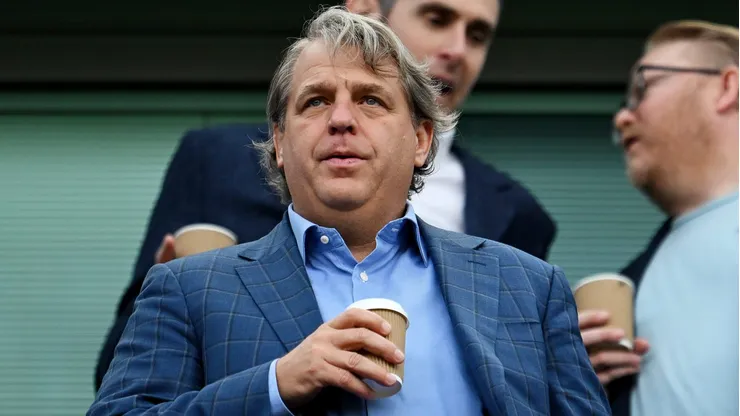 Dono do Chelsea, Todd Boehly, manifesta interesse na compra do Santos por meio do grupo BlueCo. (Foto: Shaun Botterill/Getty Images)