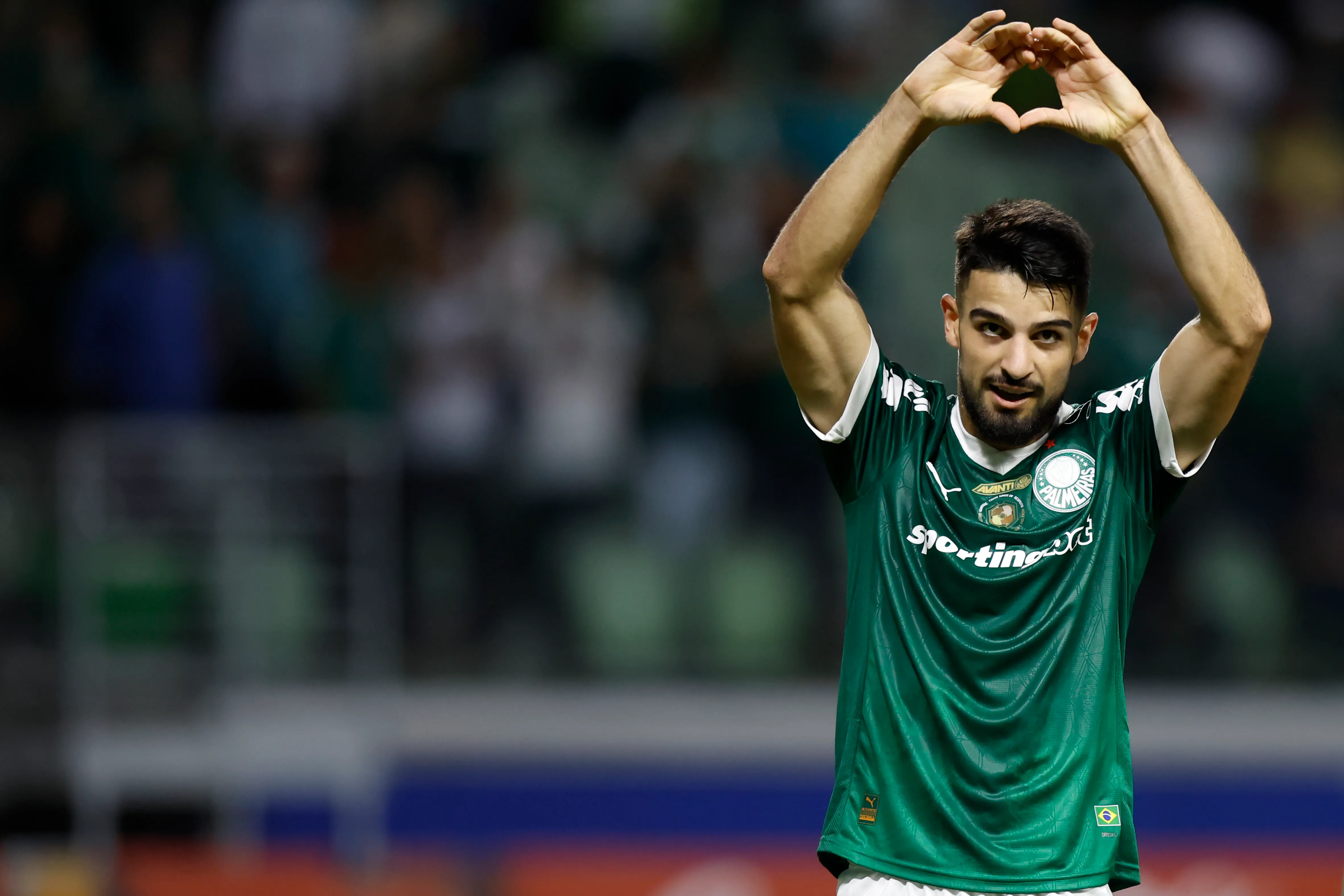 Flaco López é um dos principais nomes do Palmeiras e clube já definiu valor para negociar o atacante. Este valor só deve ser pago por grandes clubes da Europa, como o próprio clube entende, segundo a ESPN  (Foto: Miguel Schincariol/Getty Images)