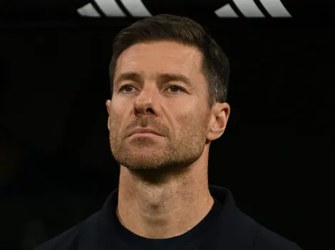 Xabi Alonso expõe Arnold em Anfield e irrita jogadores do Real Madrid