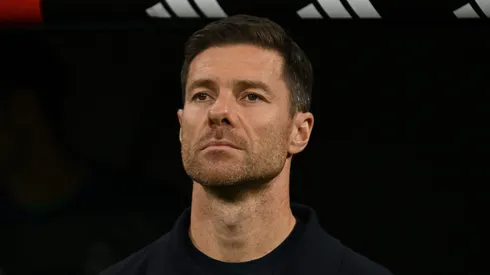 Xabi Alonso expõe Arnold em Anfield e começa a perder o vestiário do Real Madrid após polêmica. (Foto: Denis Doyle/Getty Images)