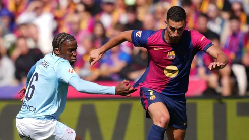 Moriba e Ferrán Torres em Celta x Barcelona. Equipes se enfrentam neste domingo (9) (Foto: Alex Caparros/Getty Images)