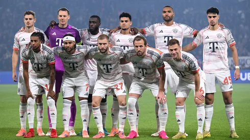 Elenco do Bayern de Munique posa para foto (Stuart Franklin/Getty Images)