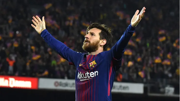 O presidente Joan Laporta aproveitou o momento para expressar o desejo de inaugurar o estádio com uma homenagem a Lionel Messi, reforçando o elo entre o passado e o futuro do clube. (Foto: David Ramos/Getty Images)