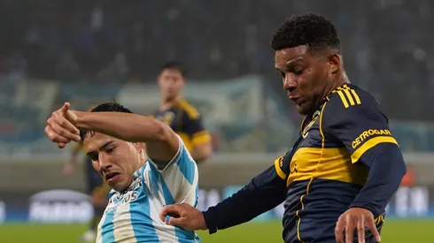 Frank Fabra, lateral-esquerdo do Boca Juniors, desperta o interesse de clubes colombianos como Millonarios e Deportivo Cali para 2026. (Foto: Joaquín Camiletti/Getty Images)