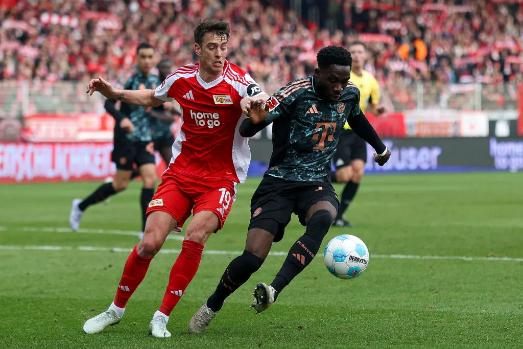 Union Berlin e Bayern de Munique se enfrentam na Bundesliga. (Photo by Maja Hitij/Getty Images)
