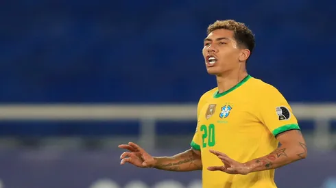 Roberto Firmino em partida da Seleção Brasileira em 2021 - Buda Mendes/Getty Images