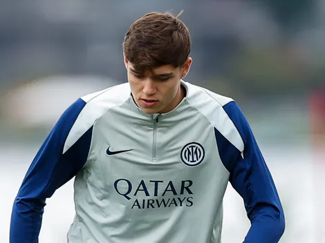 Grêmio e Santos miram Tomás Palacios, zagueiro da Inter, por empréstimo