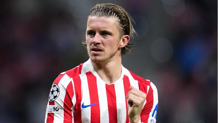 Tottenham planeja contratação de Conor Gallagher. Foto: Aitor Alcalde/Getty Images