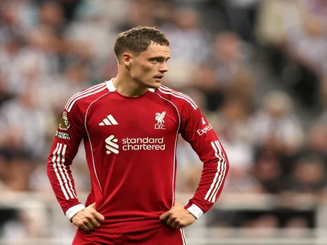 Neville critica atuação do meia do Liverpool, Florian Wirtz