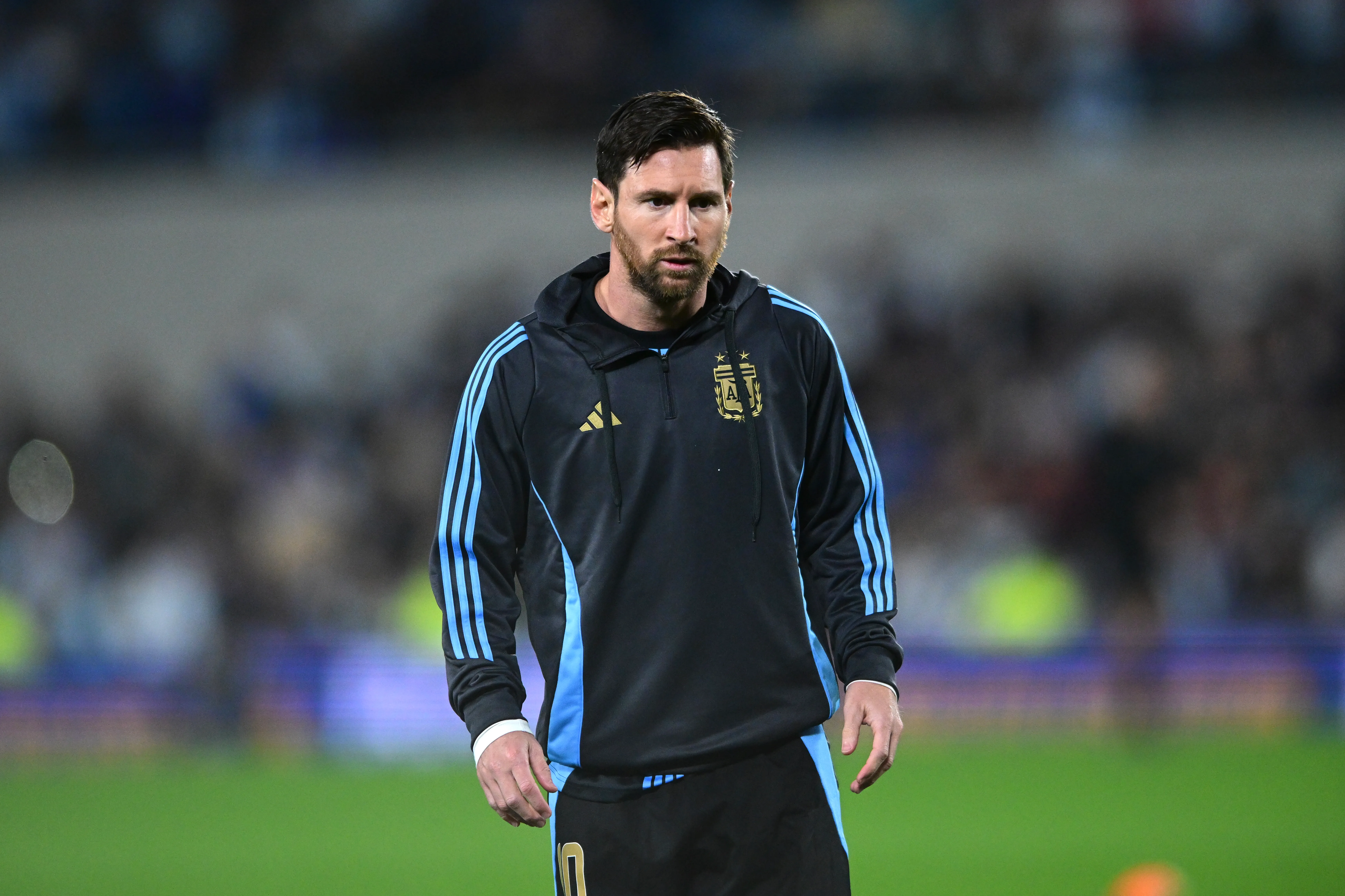 Lionel Messi em campo pela Argentina nas Eliminatórias da Copa (Foto: Marcelo Endelli/Getty Images)