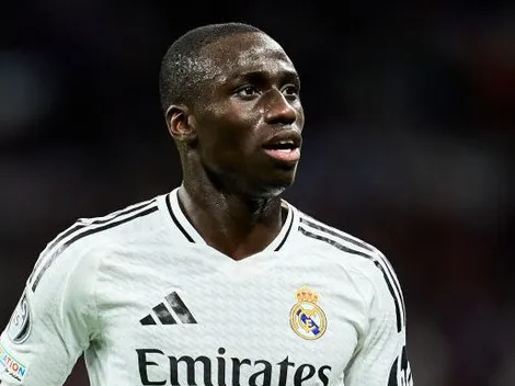 Mendy vira terceira opção e tem futuro incerto no clube