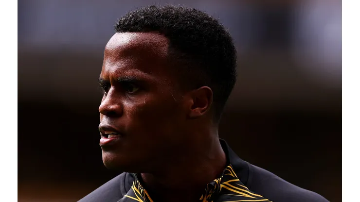 Jhon Arias está insatisfeito no Wolverhampton, mas deve negar acordo com o Flamengo para seguir na Europa. (Foto: Jack Thomas/Getty Images)