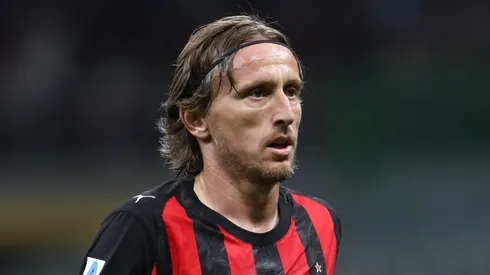 Luka Modric em campo pelo Milan. (Foto: Marco Luzzani/Getty Images)