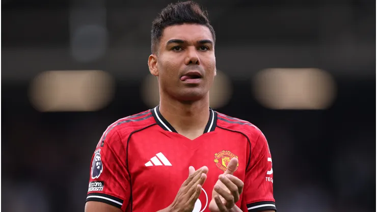 Casemiro, do Manchester United, pode permanecer no clube após diretoria apresentar uma ideia ao staff para permanência do volante (Foto: Justin Setterfield/Getty Images)