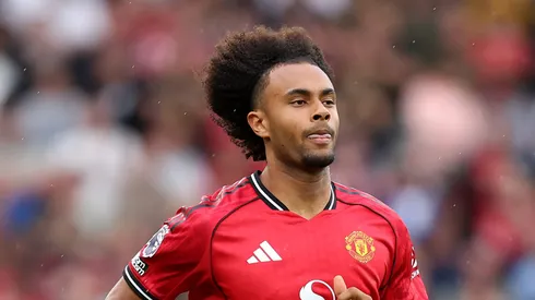 Manchester United aceita emprestar Zirkzee à Roma com divisão salarial. (Photo by Matt McNulty/Getty Images)