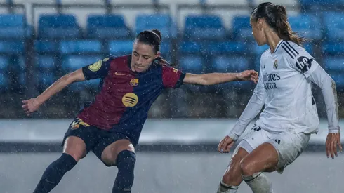Barcelona e Real Madrid se enfrentam pela 1ª vez na temporada 2025/26 - Foto: Inma Flores/Barcelona