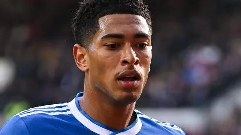 Jude Bellingham entra em rota de colisão com Xabi Alonso no Real Madrid e quer mudar de posição. (Foto: Denis Doyle/Getty Images)