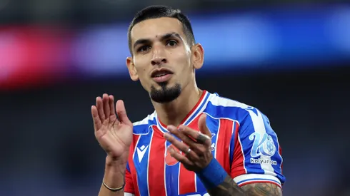 Lateral-direto Daniel Muñoz, do Crystal Palace, que o Barcelona está analisando, segundo o portal CaughtOffside. (Foto: Eddie Keogh/Getty Images)