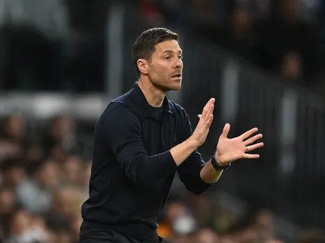 Huijsen preocupa Xabi no Real Madrid após desconforto na virilha