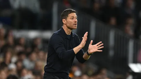 Real Madrid liga alerta após Huijsen sentir lesão pela seleção da Espanha. (Photo by Denis Doyle/Getty Images)