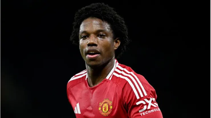 Tyrell Malacia pode deixar o United em janeiro (Foto: Justin Setterfield/Getty Images)
