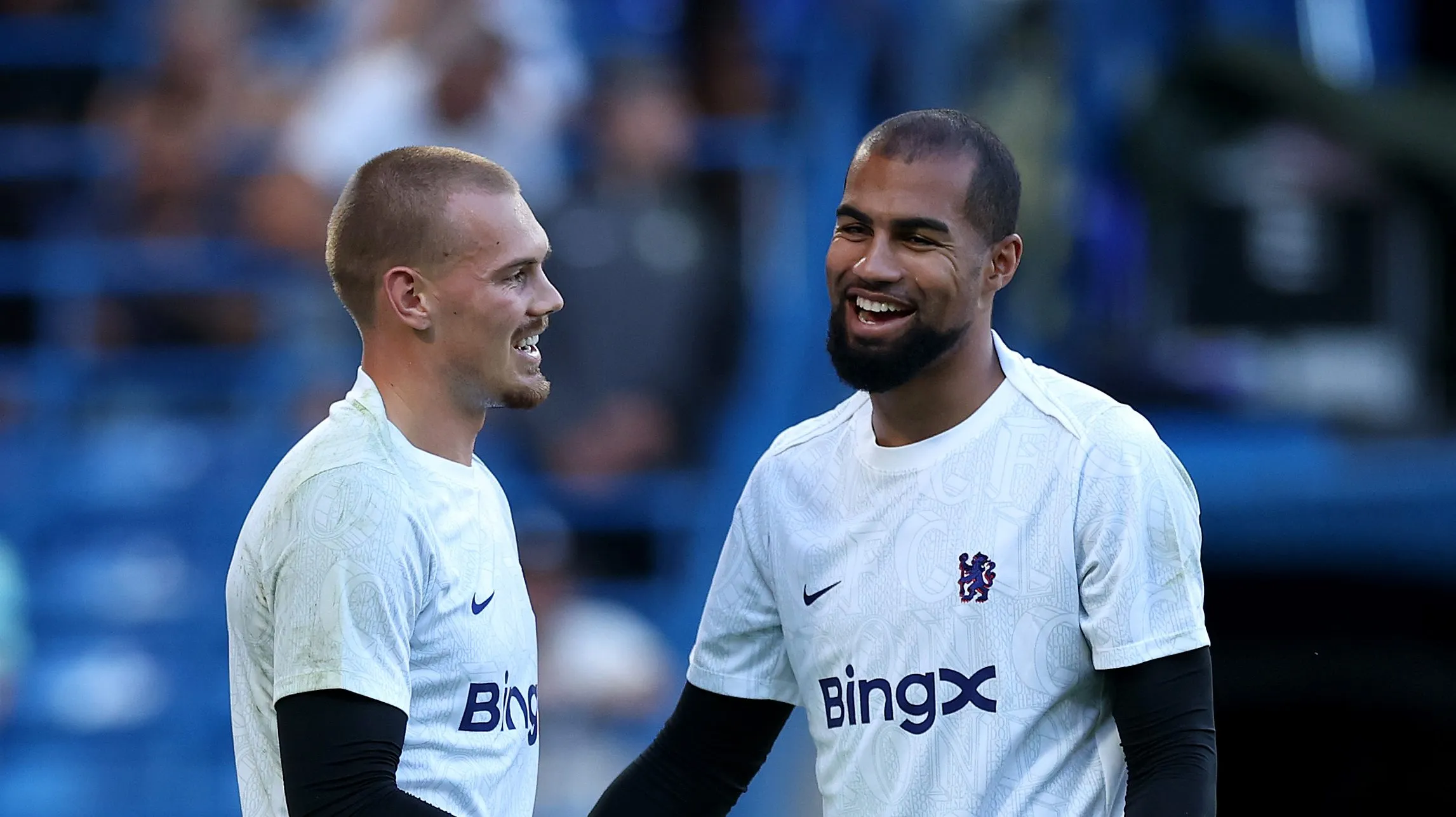 Robert Sánchez e Filip Jorgensen são os goleiros do Chelsea (Foto: Eddie Keogh/Getty Images)