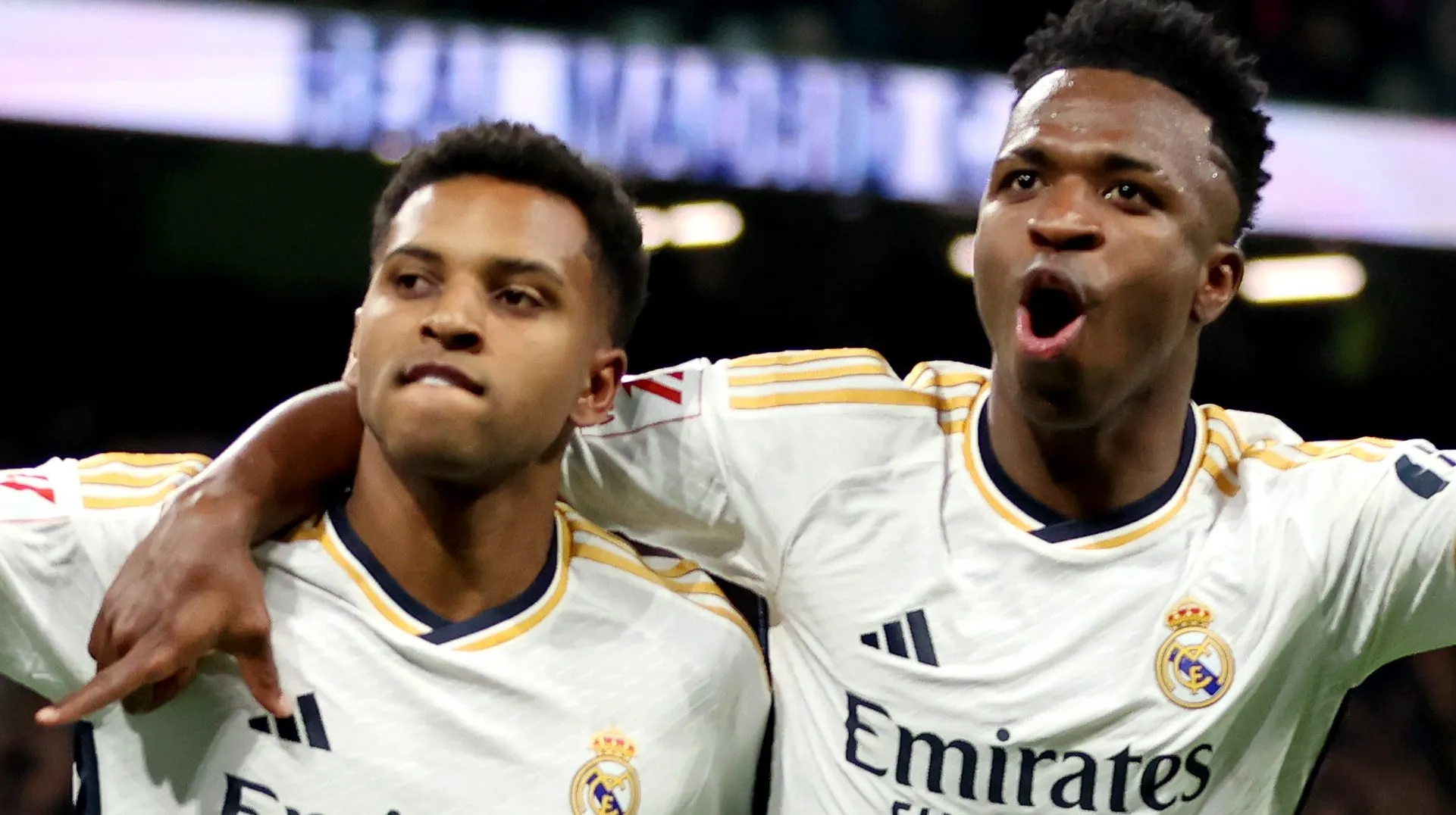 Rodrygo e Vini Jr pelo Real Madrid