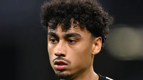 Tottenham entra na disputa por Nathaniel Brown; Eintracht Frankfurt avalia lateral. Foto: Francesco Pecoraro/Getty Images