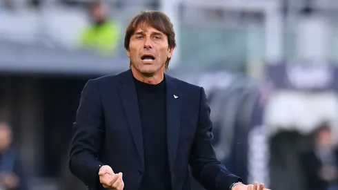 Napoli pode anunciar demissão de Antonio Conte após atritos com a diretoria e mira Xavi, ex-Barcelona. (Foto: Alessandro Sabattini/Getty Images)