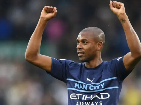Fernandinho e +7: Quem se aposentou do futebol em 2025?