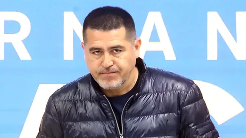 Riquelme quer a contratação do zagueiro Adonis Frías, do Santos, para o Boca Juniors. (Foto: Marcos Brindicci/Getty Images)