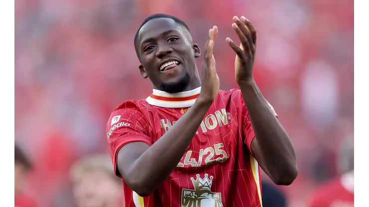 Ibrahima Konaté, do Liverpool, é ex-alvo do Real Madrid, e agora terá que decidir o seu futuro (Foto: Carl Recine/Getty Images)