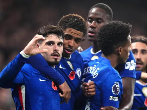 Subindo na tabela, Chelsea encara o Burnley para colar nos líderes