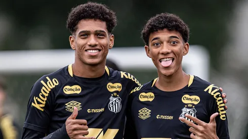 Barcelona mira a contratação de Souza, lateral do Santos. Foto: Raul Baretta/ Santos FC.