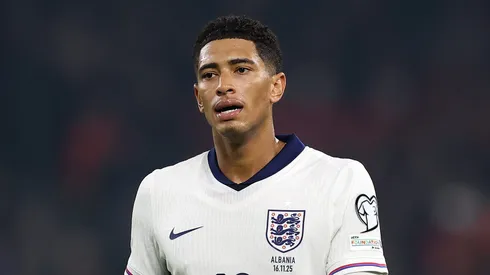 Jude Bellingham não tem vaga de titular garantida na Inglaterra (Foto: Alex Pantling/Getty Images)