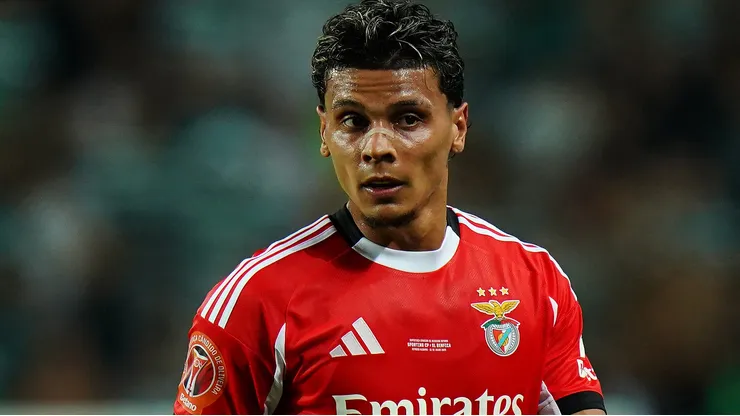 Richard Ríos salva o Benfica de vexame contra o Atlético Clube e marca seu primeiro gol no futebol europeu. (Foto: Gualter Fatia/Getty Images)