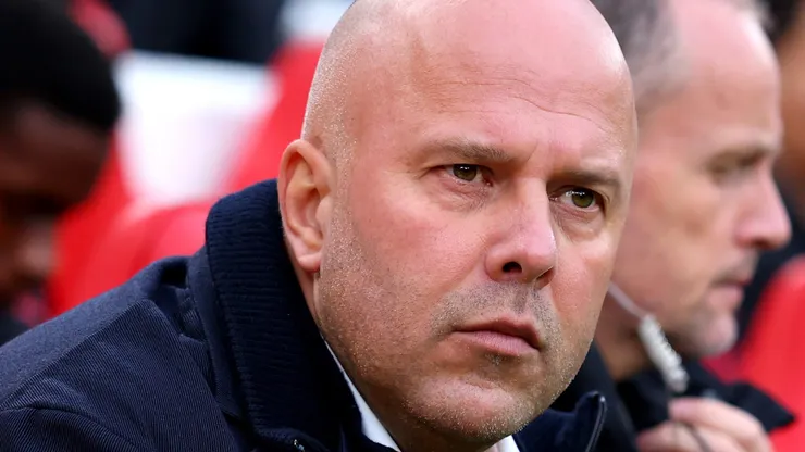 Liverpool perde para o Forest e Slot assume responsabilidade por má fase. (Photo by Molly Darlington/Getty Images)