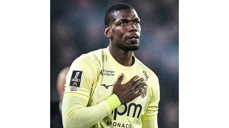 Após 811 dias suspenso, Paul Pogba reapareceu na 13ª rodada da Ligue 1. Entrou aos 82 minutos na derrota do Monaco para o Rennes e foi aplaudido. (Foto: Reprodução BR/Football)
