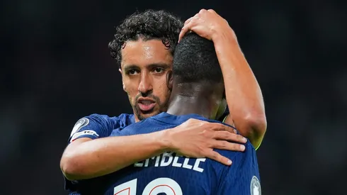 Dembélé volta, mas começa no banco; Barcola e João Neves ganham protagonismo ofensivo no Stade Louis II. (Foto: Franco Arland/Getty Images)