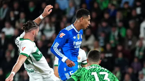 Real Madrid fica no empate com Elche e segue na liderança de LaLiga. (Photo by Angel Martinez/Getty Images)