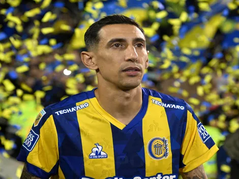 Estudiantes protesta contra título concedido pela AFA ao Rosario Central