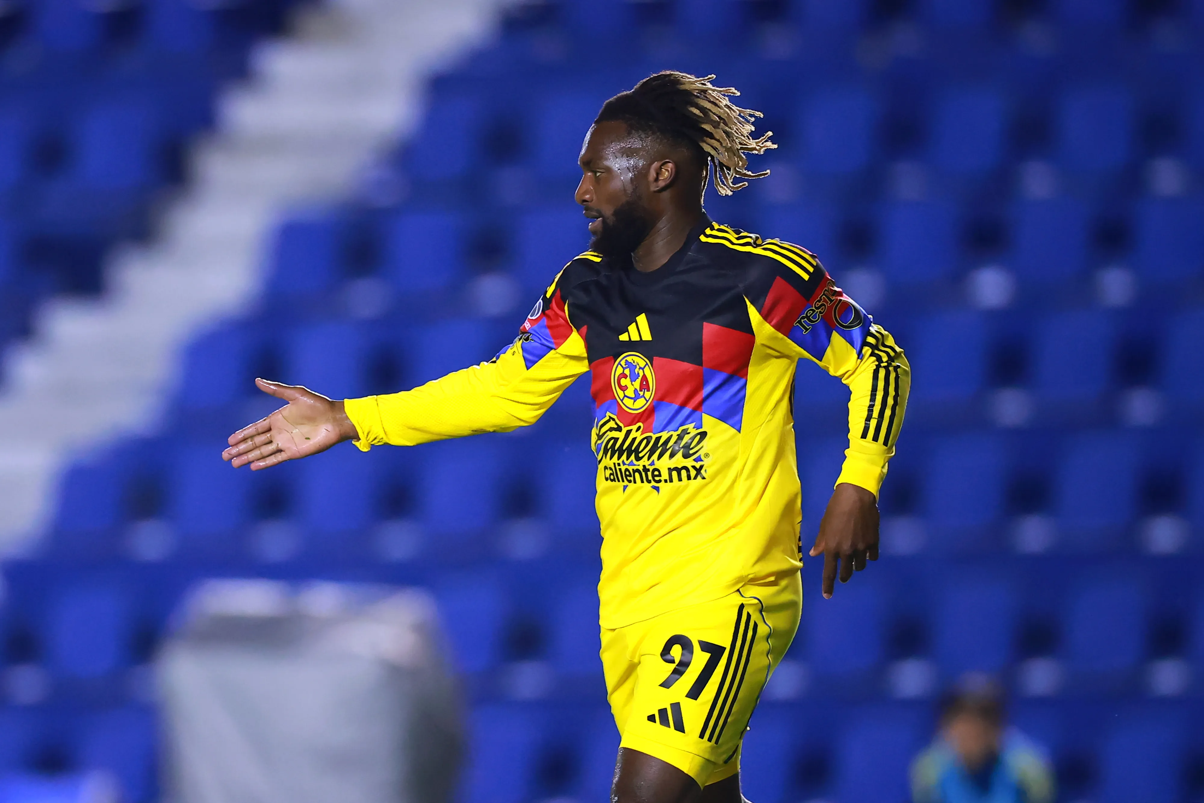 Allan Saint-Maximin em campo pelo América do México (Foto: Hector Vivas/Getty Images)