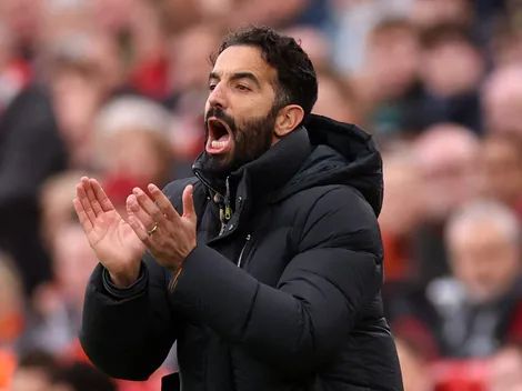 Amorim não descarta saídas de Zirkzee e Mainoo do Manchester United